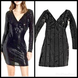 Leith Black Sequin Cocktail Party Dress Sexy Long Sleeves Mini V-Neck NWT XS